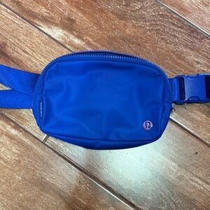 lululemon athletica Belt Bag in Royal Blue
